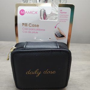 Pill organizer case in black NWT